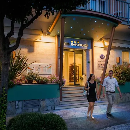 Baia Bianca Szálloda Diano Marina