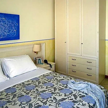 Baia Bianca Hotel 3*