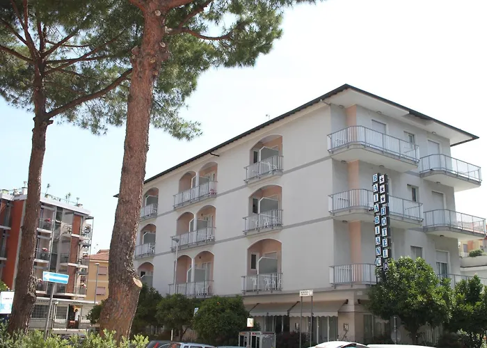 Hotel Baia Bianca 3*