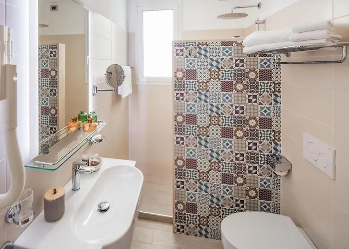 Готель Baia Bianca Діано-Марина